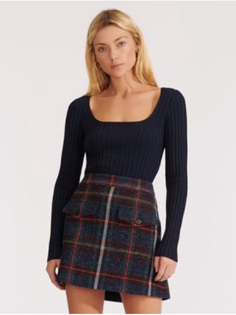 Veronica Beard Clara Ribbed Scoop Neck Top in black.